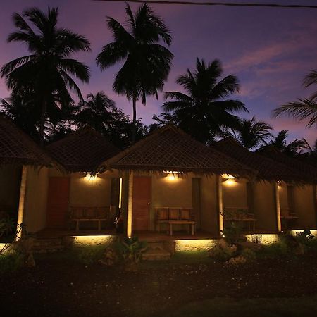 Bale Karang Cottages Batukaras Exteriör bild